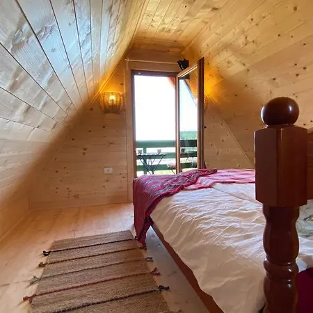 Koliba Liska Tatil Evi Sekulic